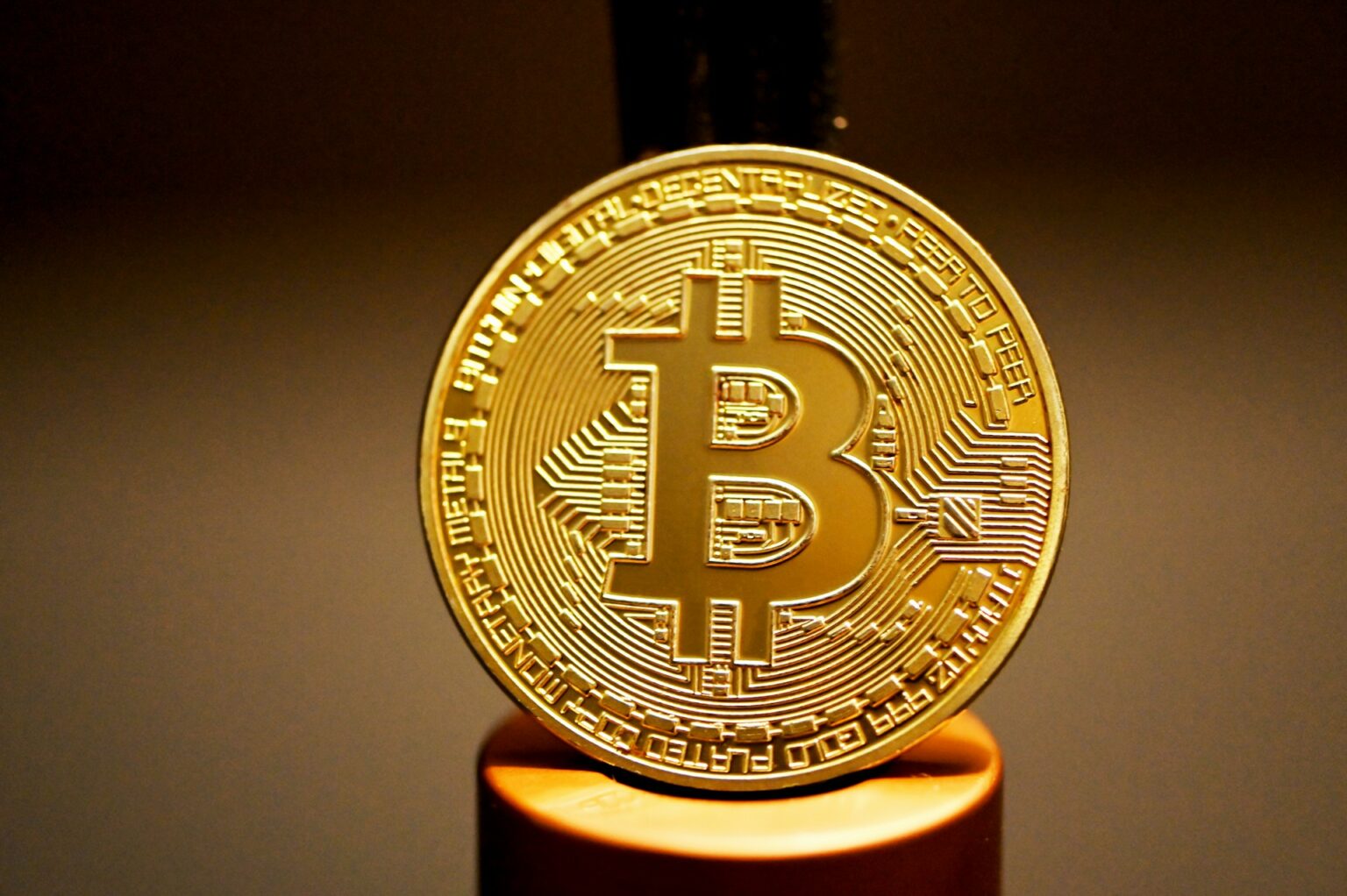 Bitcoin’s Potential $200K Value as a Shield Against Sovereign Default: Study Bitcoins Potential 200K Value as a Shield Against Sovereign Default