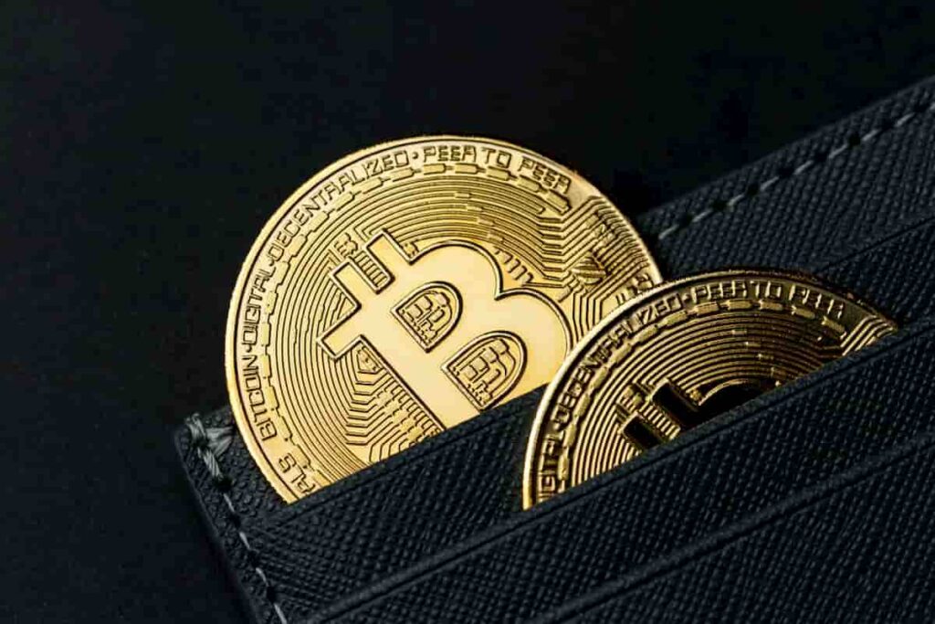 Is it Time for Bitcoin Holders to Capitulate? Analyzing Trends Is it Time for Bitcoin Holders to Capitulate Analyzing Trends