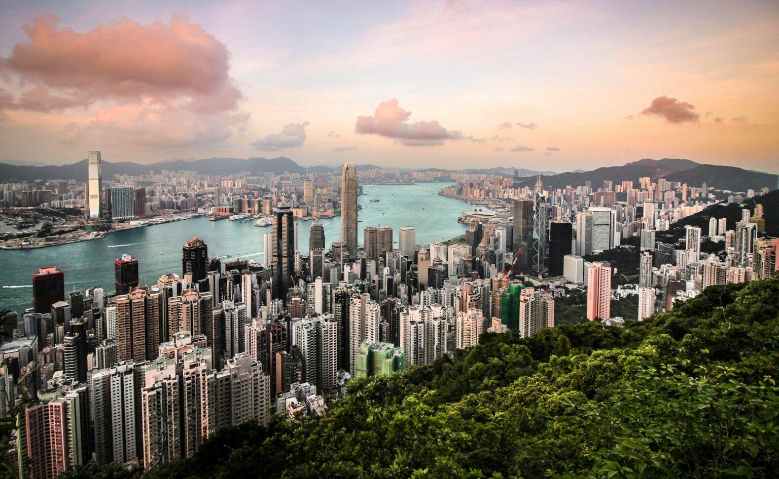 Hong Kong Unveils Crypto Rules: Staking Services Allowed Hong Kong Unveils Crypto Rules Staking Services Allowed