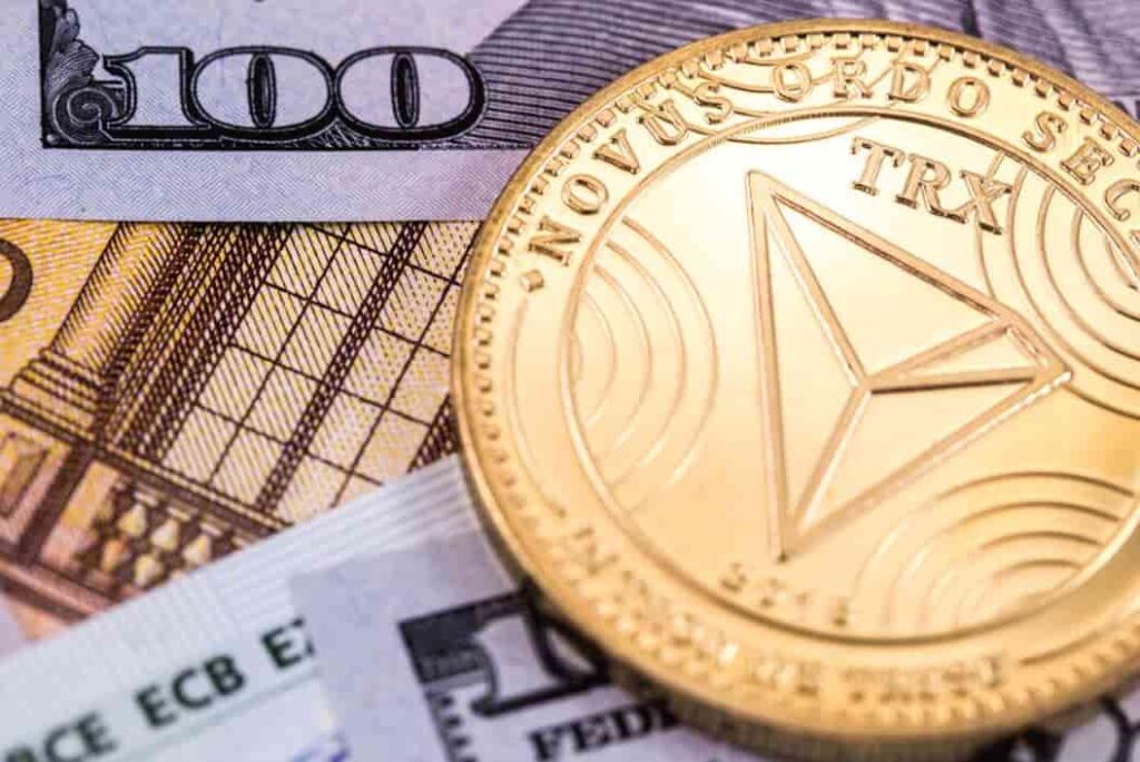TRON Generates $900M in Fees Within Just Four Months TRON Generates 900M in Fees Within Just Four Months