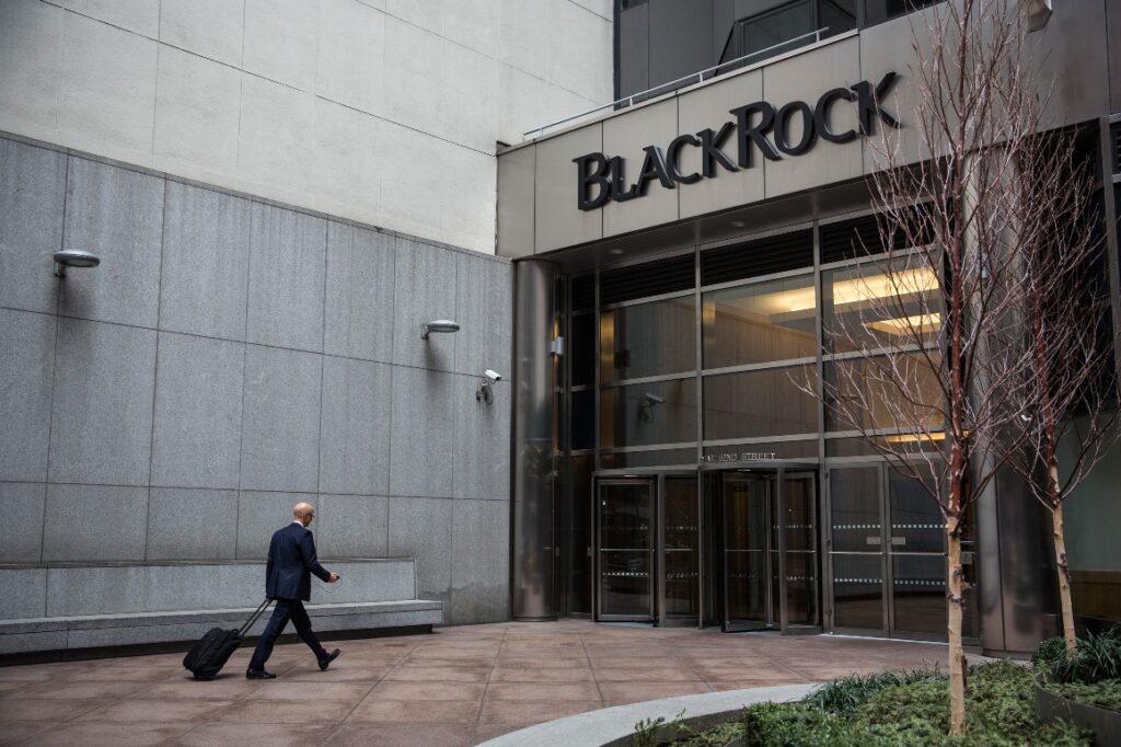 BlackRock Engages SEC on Staking, Tokenization, and More BlackRock Engages SEC on Staking Tokenization and More