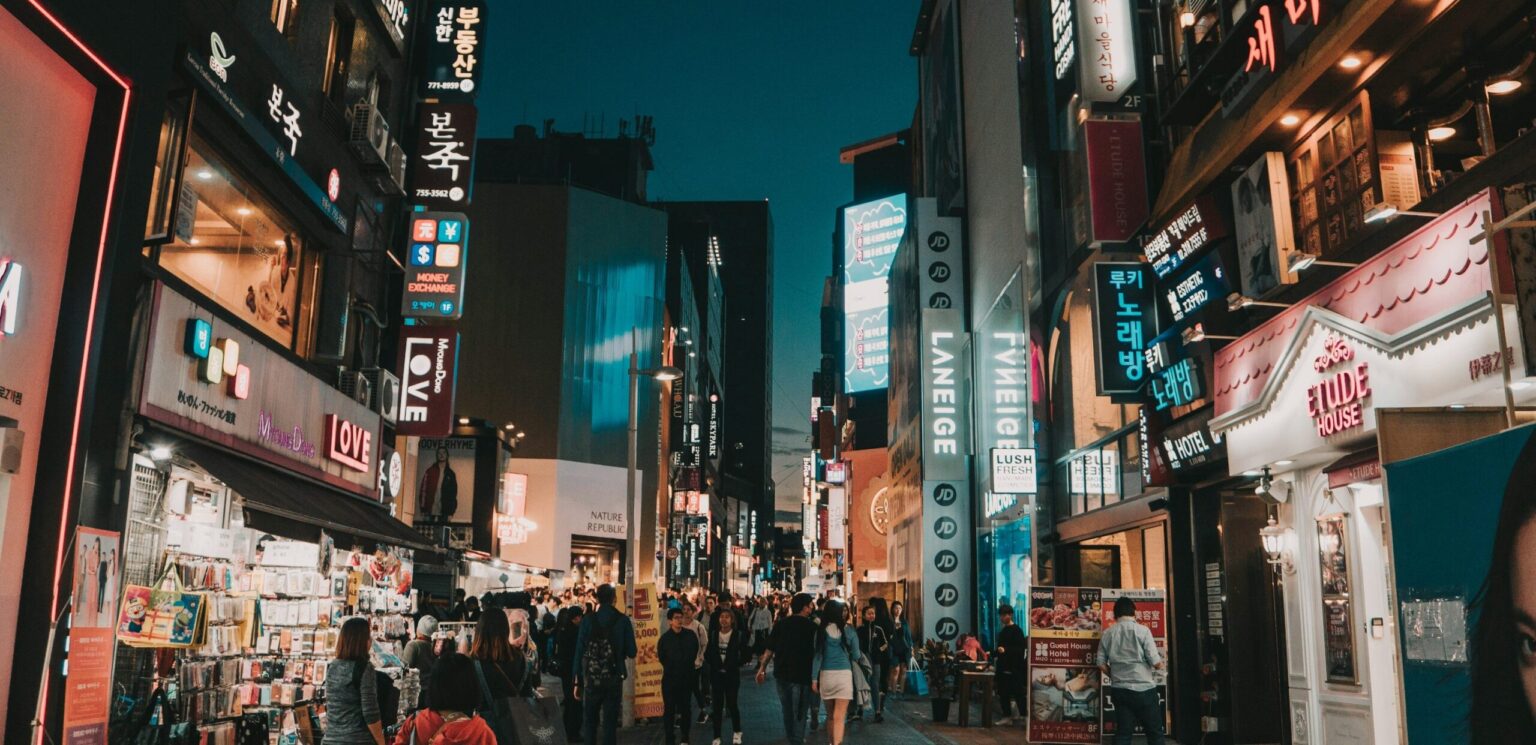 Bitcoin ETFs Likely Gaining Green Light by 2025 scaled