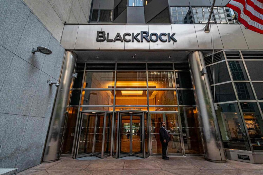 BlackRocks Rapid 70B Surge Stirs Market Dynamics
