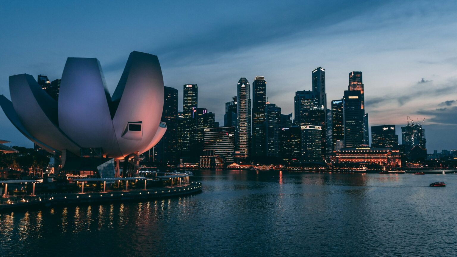 Singapore Halts Crypto Service Exports from June 30 scaled