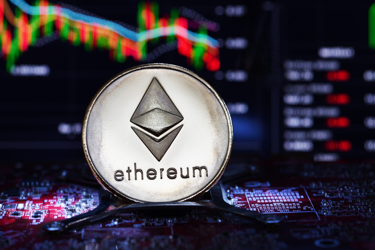 Ether ETFs in the US See $165M Withdrawal, Ending Inflow Streak Will Ethereums Price Decline Expert Sees Bearish Trend