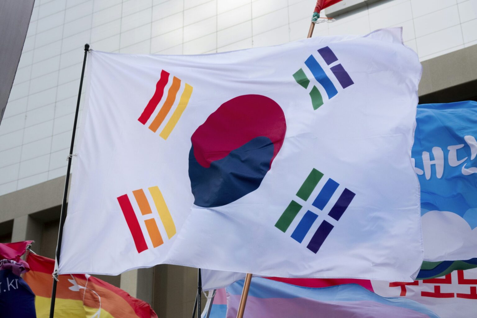 South Korean Block on Coinbase: Major ETF Strategy Shift South Korean Block on Coinbase Major ETF Strategy Shift scaled