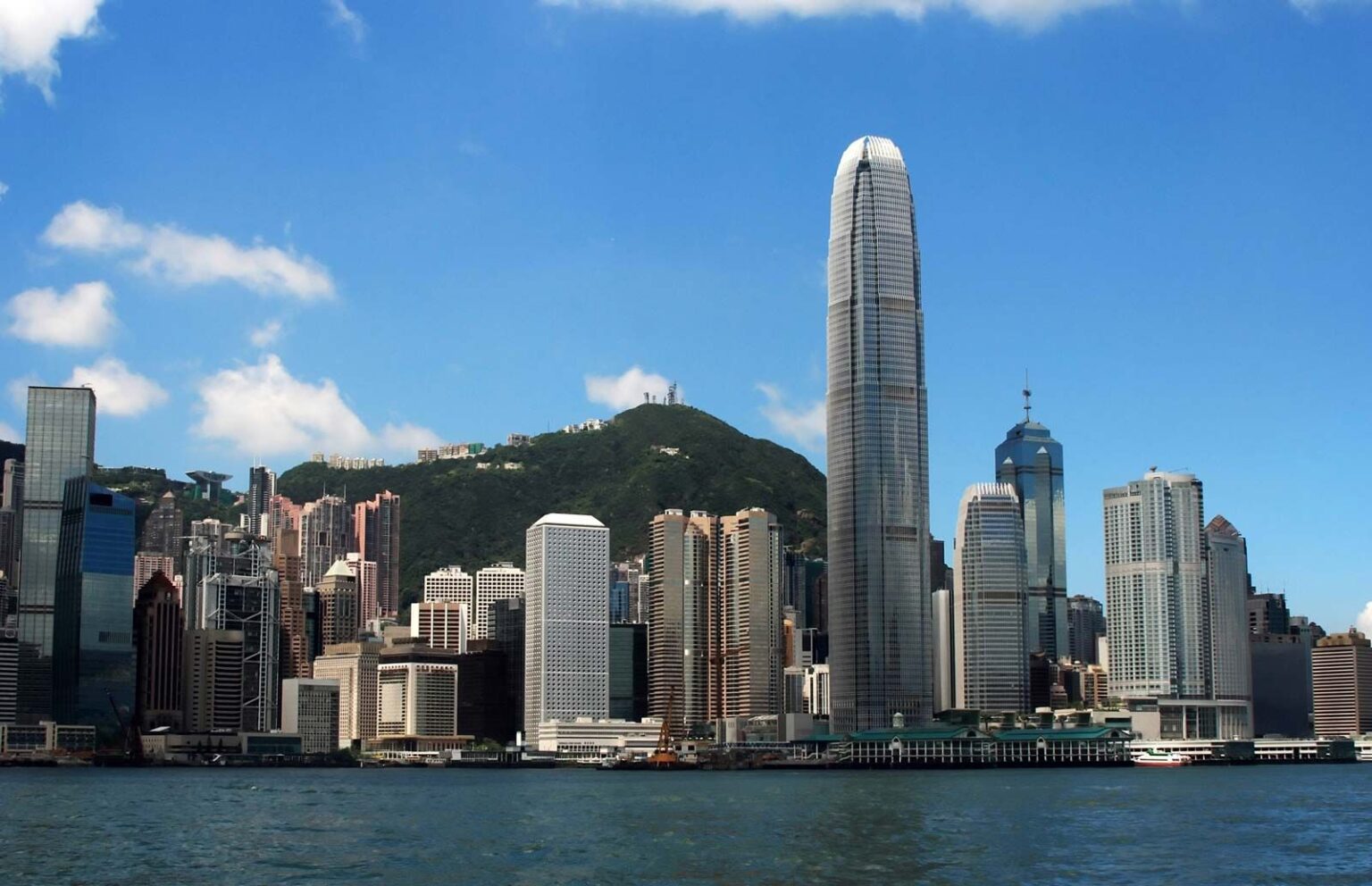 Hong Kong Uni Considers Bitcoin for Tuition Payments Hong Kong Uni Considers Bitcoin for Tuition Payments