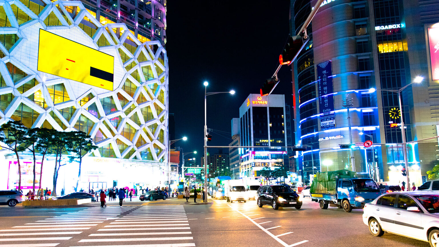 South Korean Banks Dive Into Crypto Amid Legal Shifts South Korean Banks Dive Into Crypto Amid Legal Shifts