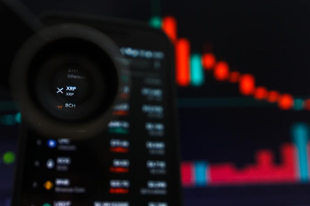 XRP Tumbles Under $3, Billions Vanish Overnight XRP Tumbles Under 3 Billions Vanish Overnight