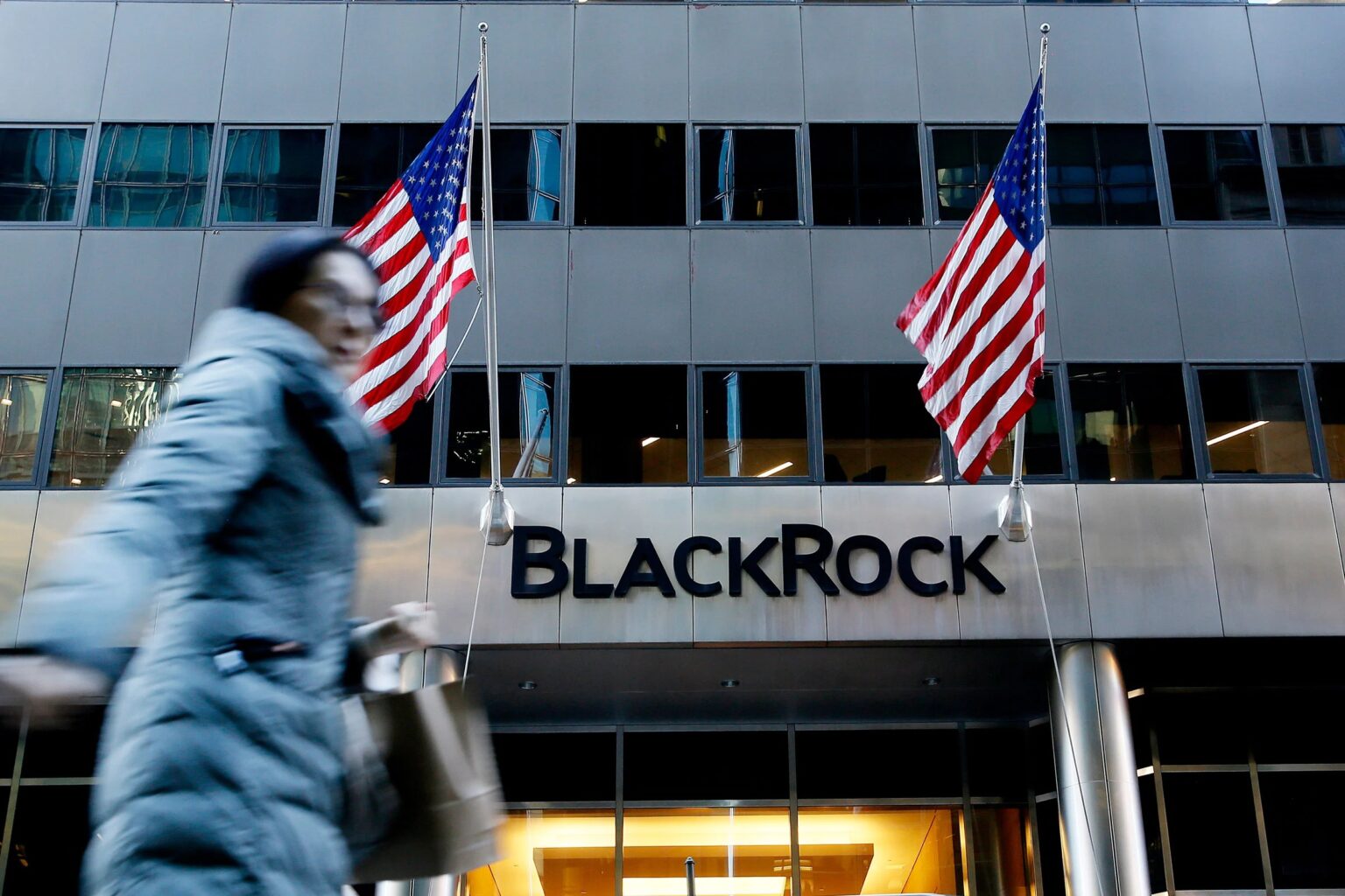 Exploring Tokenized ETFs as BlackRock Sees Bitcoin Surge Exploring Tokenized ETFs as BlackRock Sees Bitcoin Surge.webp