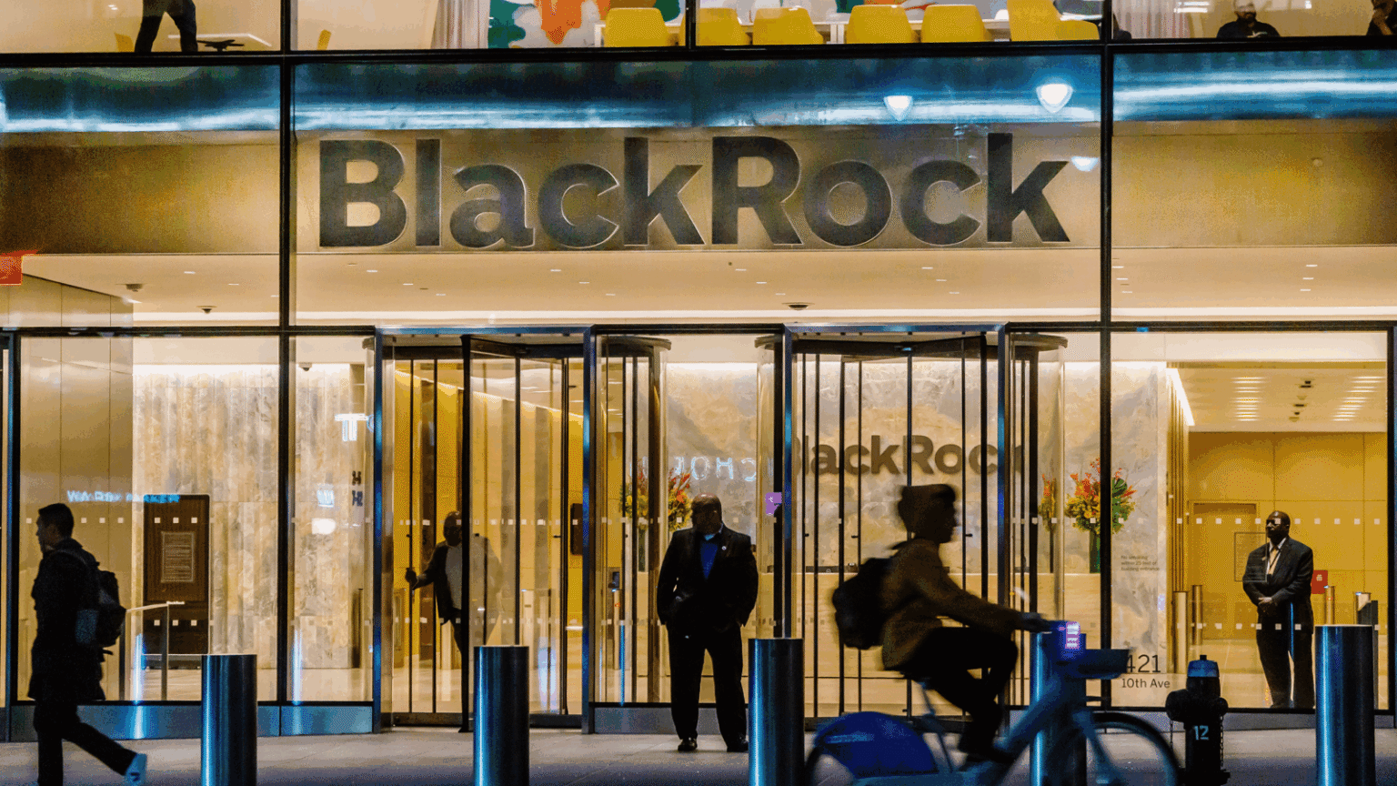 Bitcoin Fund’s Astonishing Rise: BlackRock Eyes $100B AUM Bitcoin Funds Astonishing Rise BlackRock Eyes 100B AUM.webp