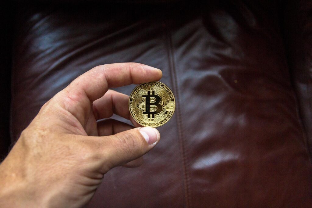 Bitcoin’s Short-Term Investors Face Loss as Value Drops Bitcoins Short Term Investors Face Loss as Value Drops