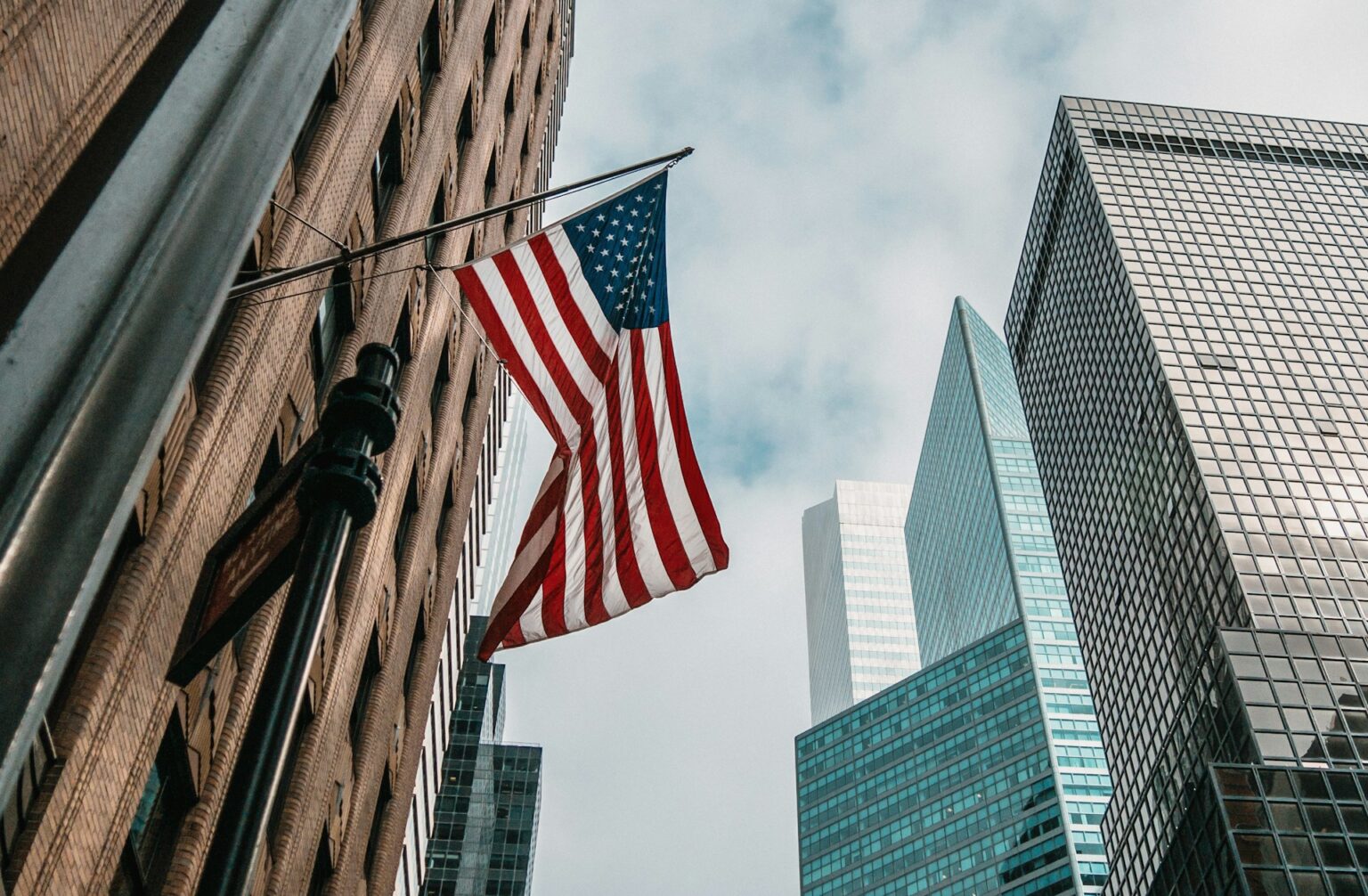 Could Bitcoin Erase $38T U.S. Debt? Trump’s Bold Crypto Claim Could Bitcoin Erase 38T US Debt Trumps Bold Crypto Claim