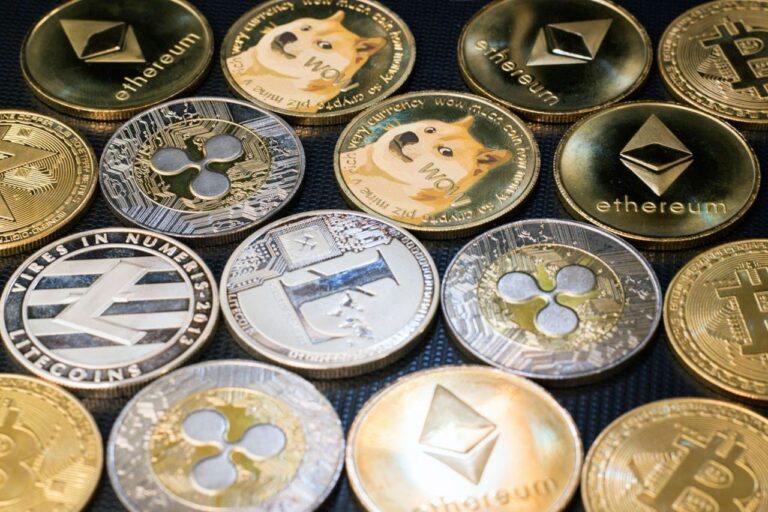 Crypto Market Surges by $150 Billion in Just Hours Crypto Market Surges by 150 Billion in Just Hours