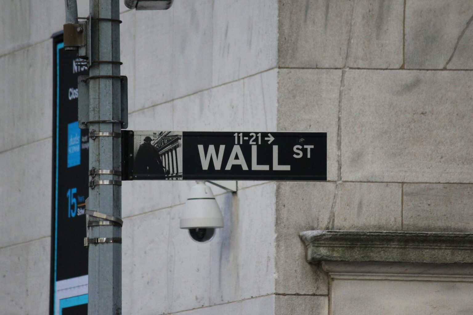 Solana Poised to Dominate Wall Street’s Stablecoin Scene Solana Poised to Dominate Wall Streets Stablecoin Scene scaled