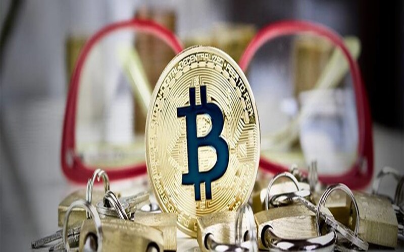 Bitcoin Options React to $100K Crash: What’s Unfolding Bitcoin Options React to 100K Crash Whats Unfolding